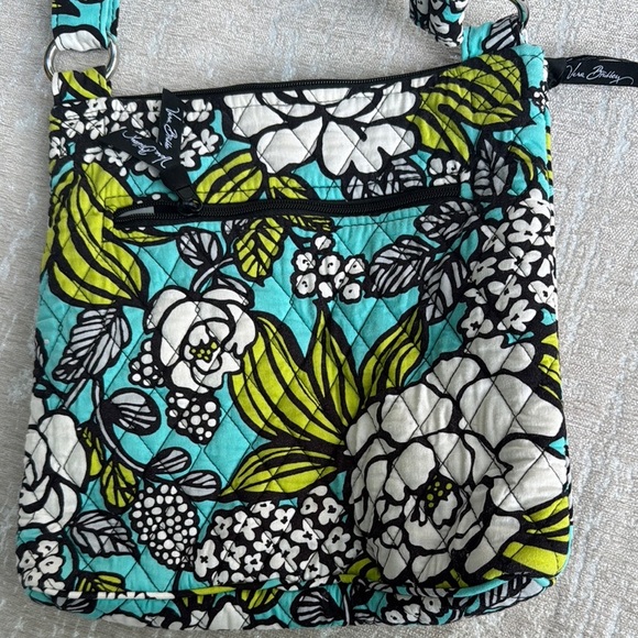 Vera Bradley Green and Blue Quilted Shoulder Bag - Picture 5 of 7